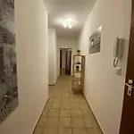 In Uninaehe *