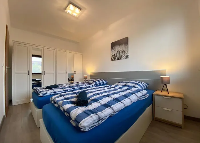 Appartamento In Uninaehe *